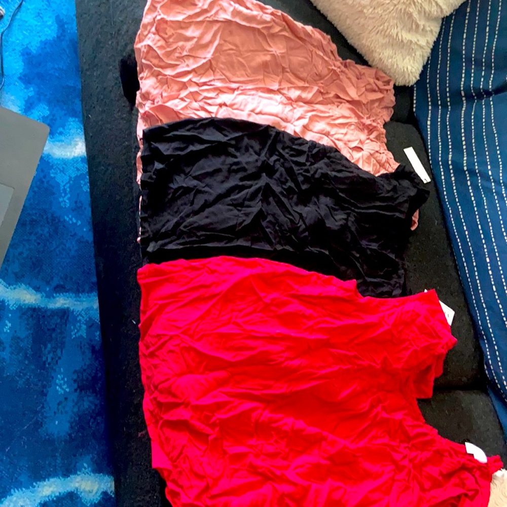 3 Medium sleeveless velvet tee tops in red, rose and black